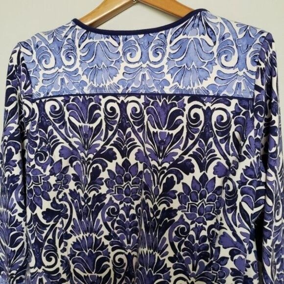 Isaac Mizrahi Floral Print Cardigan Blue Size Medium – Button Front Knit Top - Picture 12 of 14